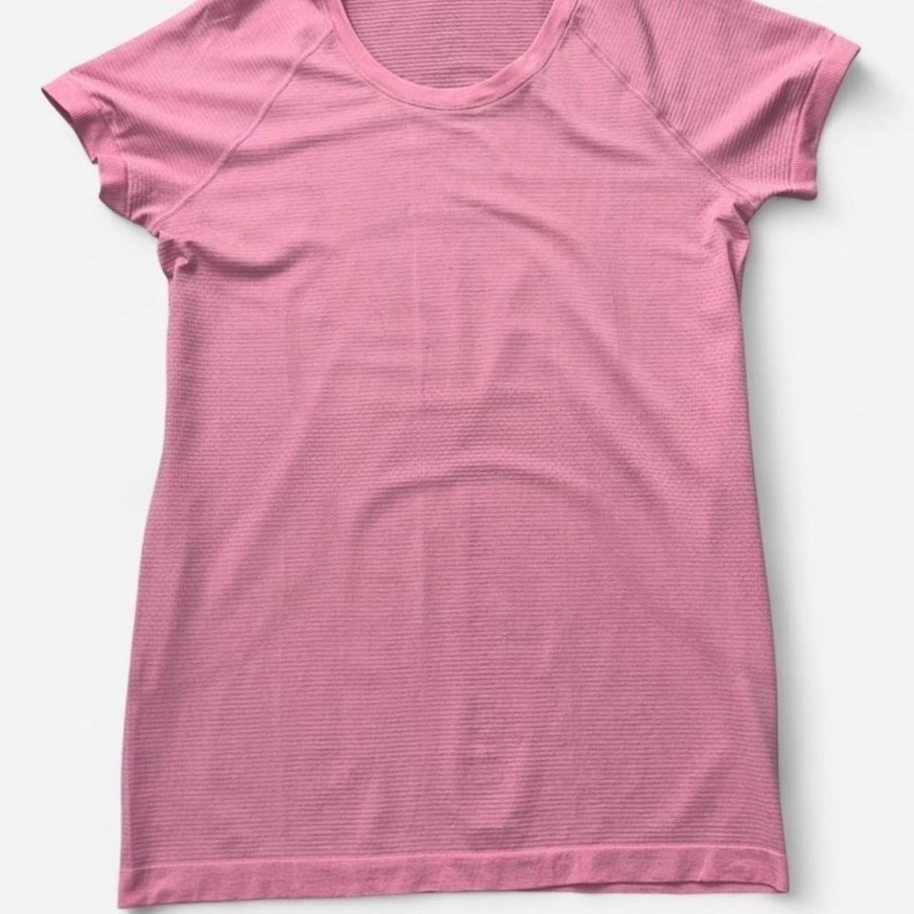 Lululemon pink swiftly tee 0107